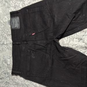 Levis 512